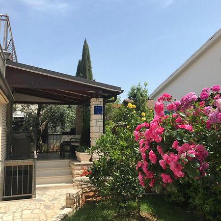 דירות Novigrad Istria App Sorgo מראה חיצוני תמונה